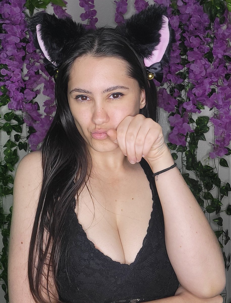 IBikiniPrincess's tweet image. This face could cause a few daydreams #OnlyFans #NSFW #Twitch