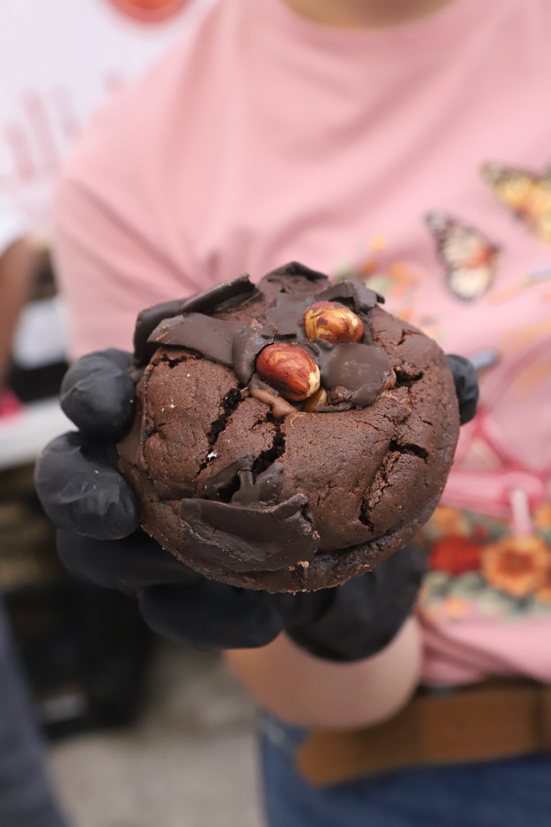 Feria Leer y Comer tweet media