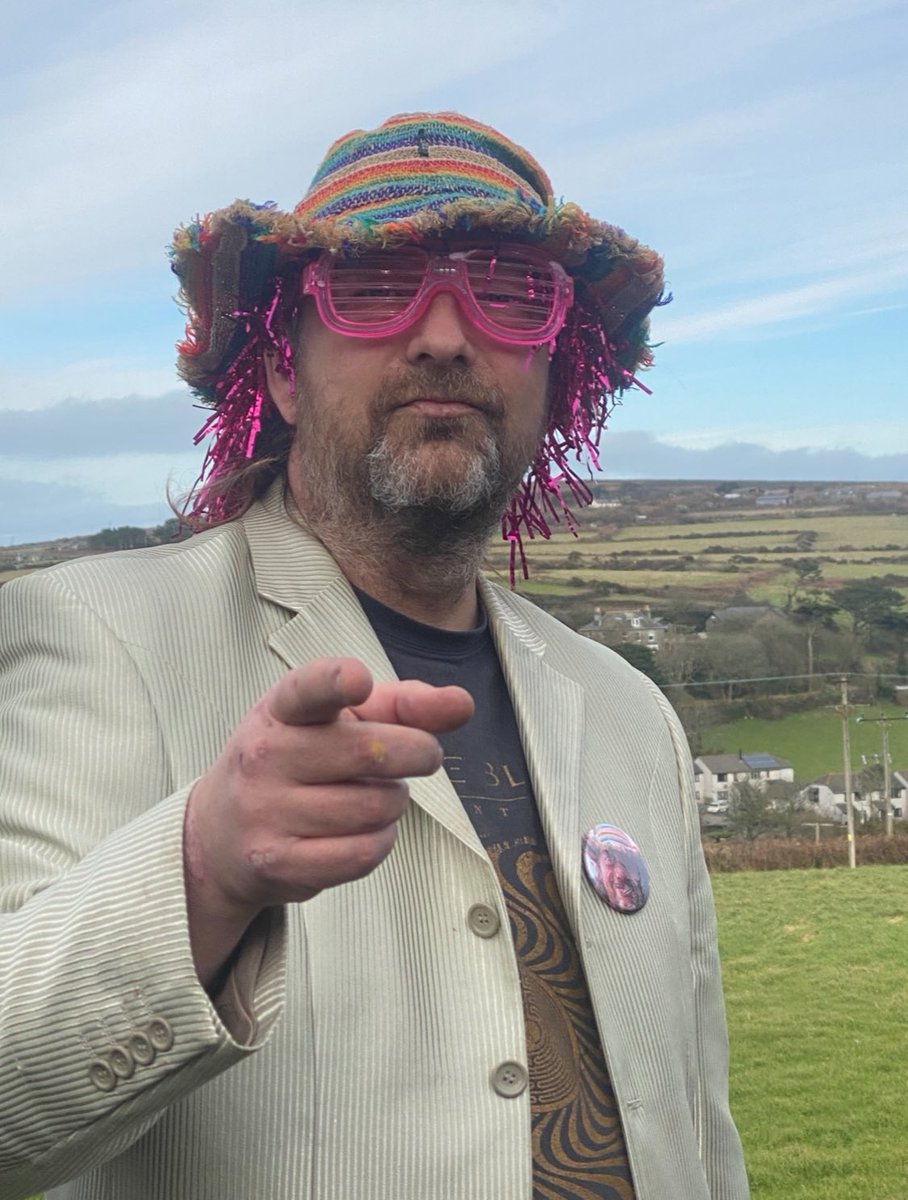 Vote for me in the Harbour Gallery awards 2025. #art #artist #painting #ArtistOnX 

theharbourgallery.co.uk/thg-awards-vot…