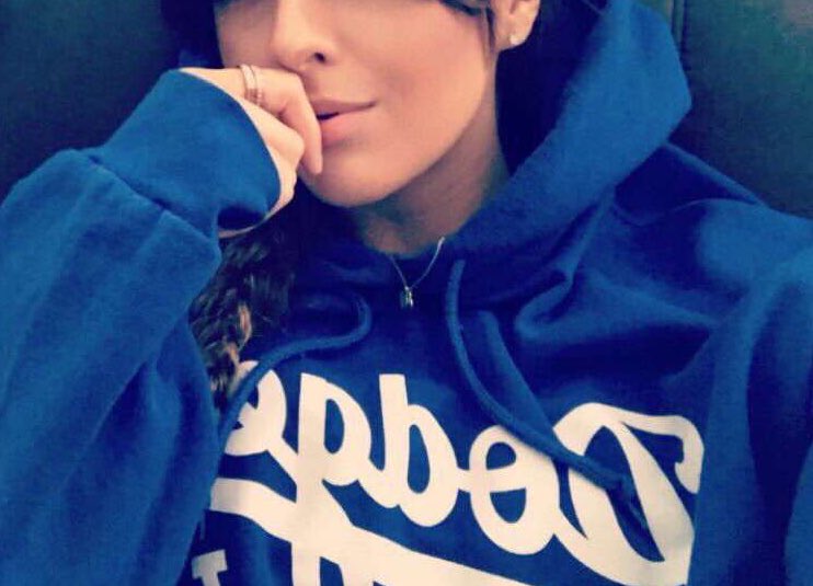 MamiiDee99's tweet photo. I really need some Sunday Holy Spirit cock today. Any volunteers ππ in honor of the dodgers win π¦π @SneakyLinkLA #Cucklistla #Cucklistoc #SubQueen #Latina https://t.co/WlKHzz2wor
