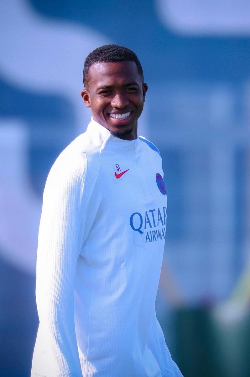 Ayman95z's tweet image. Eh vasi venez on arrête de banaliser les perf de fou qui nous lâche de jour en jour 

#LOSCPSG