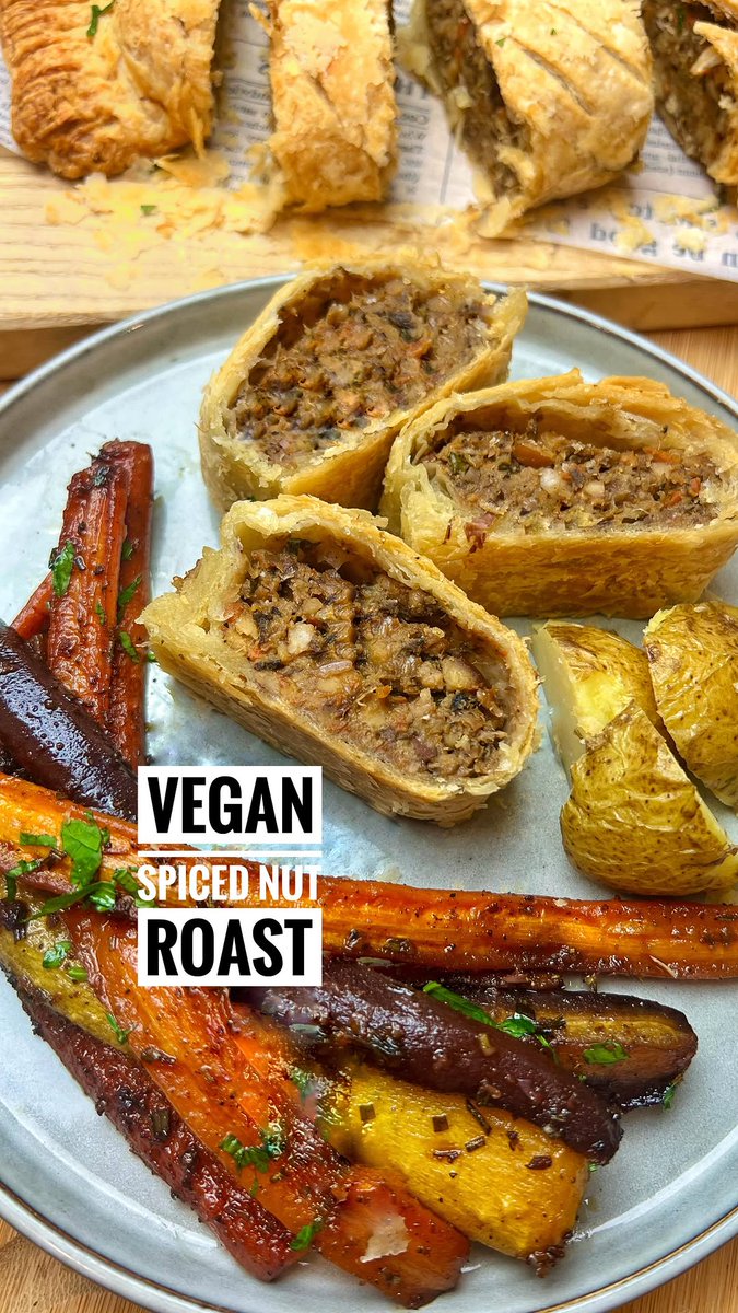 fooooodscom's tweet photo. Spiced Vegan Nut Roast
Craving cozy? My spiced vegan nut roast is here to hug your insides. Think holiday flavors, plant-based power, and pure deliciousness. 🍂🌰 #vegan #nutroast #comfortfood #plantbased #recipe
Credit : whenmeateatsveg https://t.co/rVpnc39UL1 https://t.co/Z9ZAWo0P2z