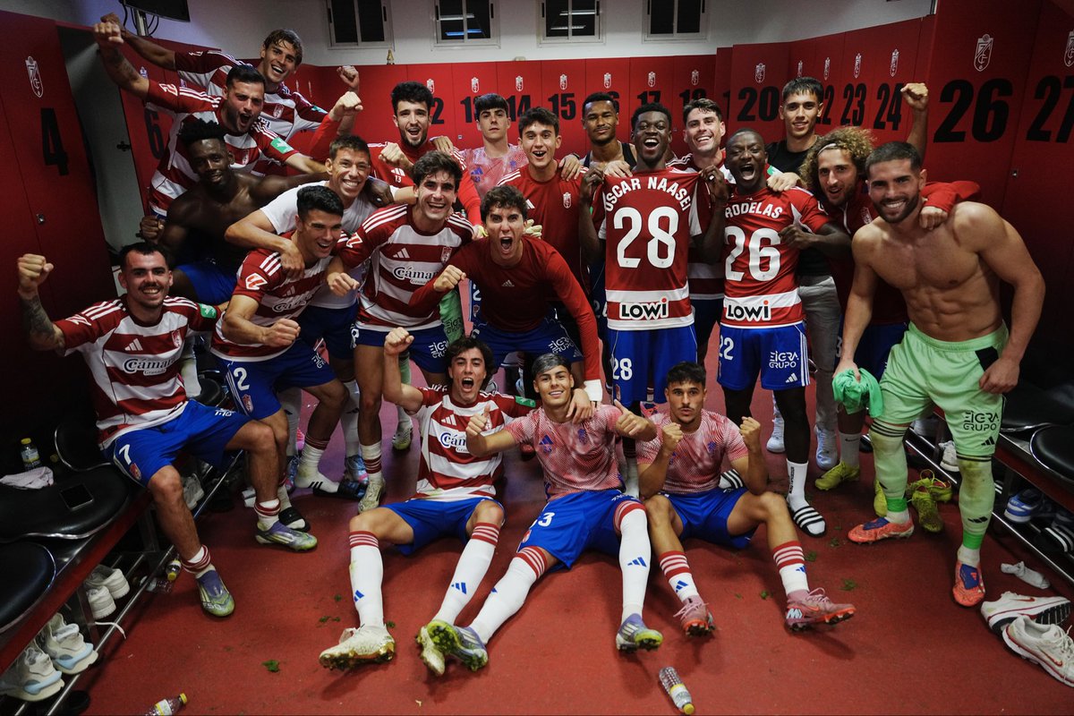 Partidazo de todo el equipo, os merecíais una noche así Granadinistas 🔴⚪️