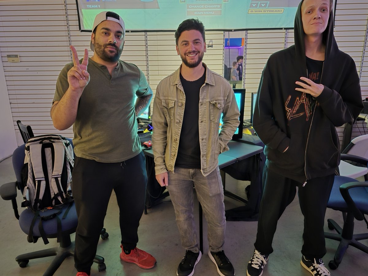 Congrats to <a href="/_RamiRammal/">Rami</a> for winning the Street Fighter 6 monthly bracket at Underground Empire #8!

🥇 <a href="/_RamiRammal/">Rami</a> 
🥈 <a href="/rannerfgc/">NE | Ranner™</a> 
🥉 <a href="/PerishSong123/">Exo | Perish</a> 
4️⃣ Marciroe
5️⃣ <a href="/MTLJer/">Jer</a> 
5️⃣ <a href="/qcfpp/">luis</a> 
7️⃣ <a href="/GeminiGemn/">Gemini</a> 
7️⃣ Brados