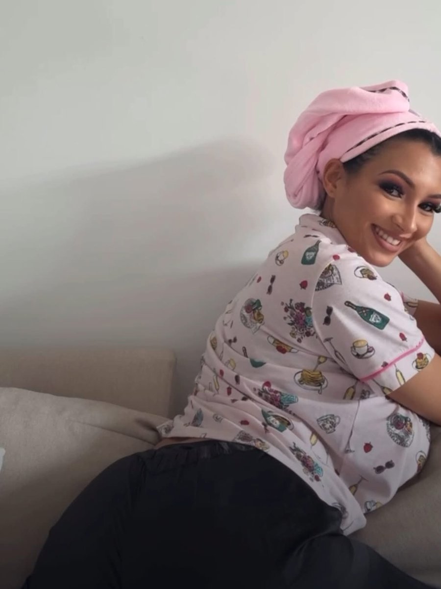 I salute all Ashes and Ash/Angels y’all are the real deal 👏🏽👏🏽👏🏽👏🏽👏🏽
  Best at Multitasking 🔥🔥🔥🔥

ASHLEY OGLE UNWIND
GOLDEN GRACE ASHLEY OGLE
#BrylnnAshleyOgle
#SundayMuseAshleyOgle