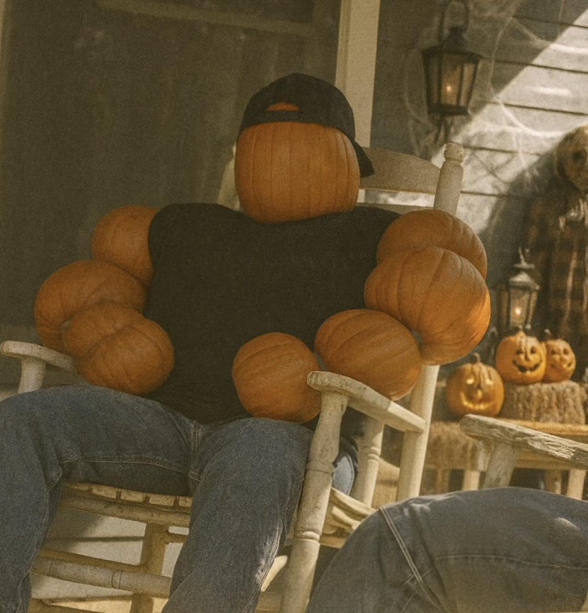 MensHumor's tweet image. When you hard af but low key love spooky season.