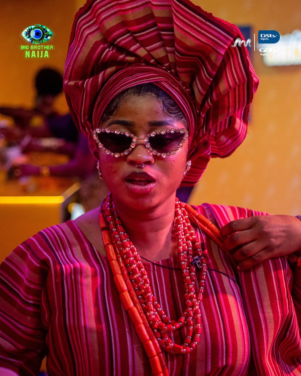 topet38's tweet photo. What a gap😂😅 Congratulations Imisioluwa #BBNaija https://t.co/GOilmgMjXg