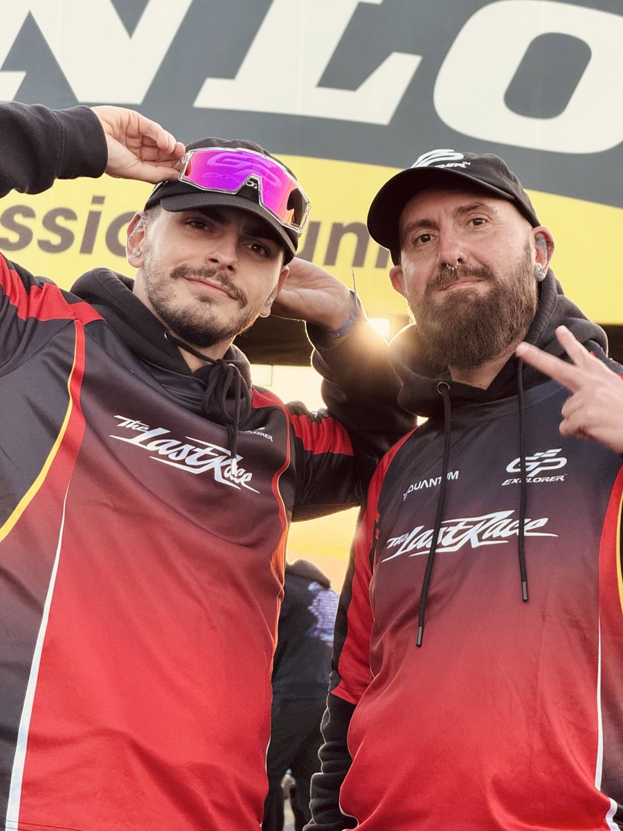 CddrkBlmslng's tweet image. Bref un bon week end au @GPExplorer3 
Ça a bien vibré de l’arbre à came !
@ga_elou63 et moi avons bien explosé les turbos