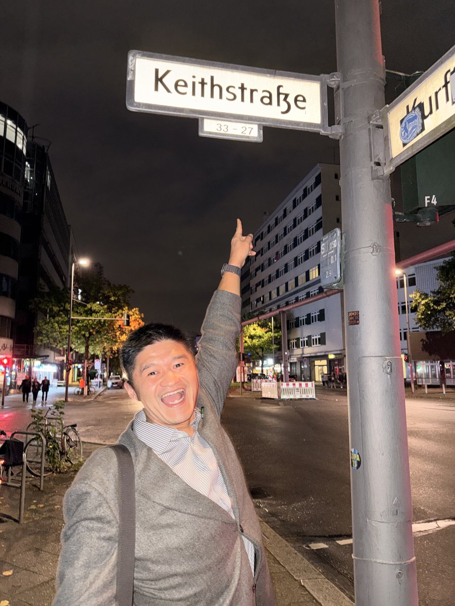 Keith Siau tweet media