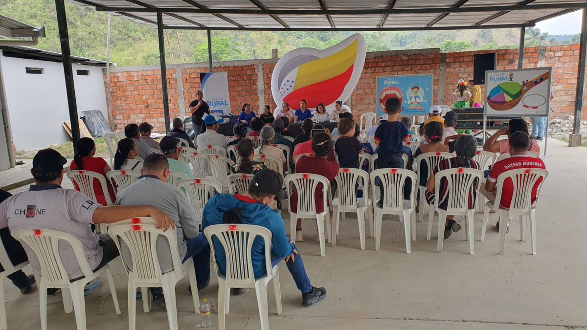 municipiochone's tweet photo. Salud Rural llegó a Bejuquillo 🫶🏼🩺

Nota completa:

https://t.co/dqi89vJ5NB https://t.co/U3zb3AdAlI