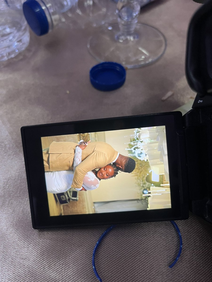 pakconcept's tweet image. This is Raw pictures straight from the camera your canon wan die @borokinisola 

#TheLensWarsByPakconceptxborokini 
Team #nikon always