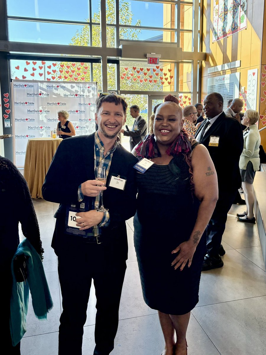 MarcGoldwein's tweet photo. Congratulations to Poet Taylor (@JustCuriousPoe) for her much-deserved recognition from @MarthasTableorg https://t.co/SnfFV3Tc6R