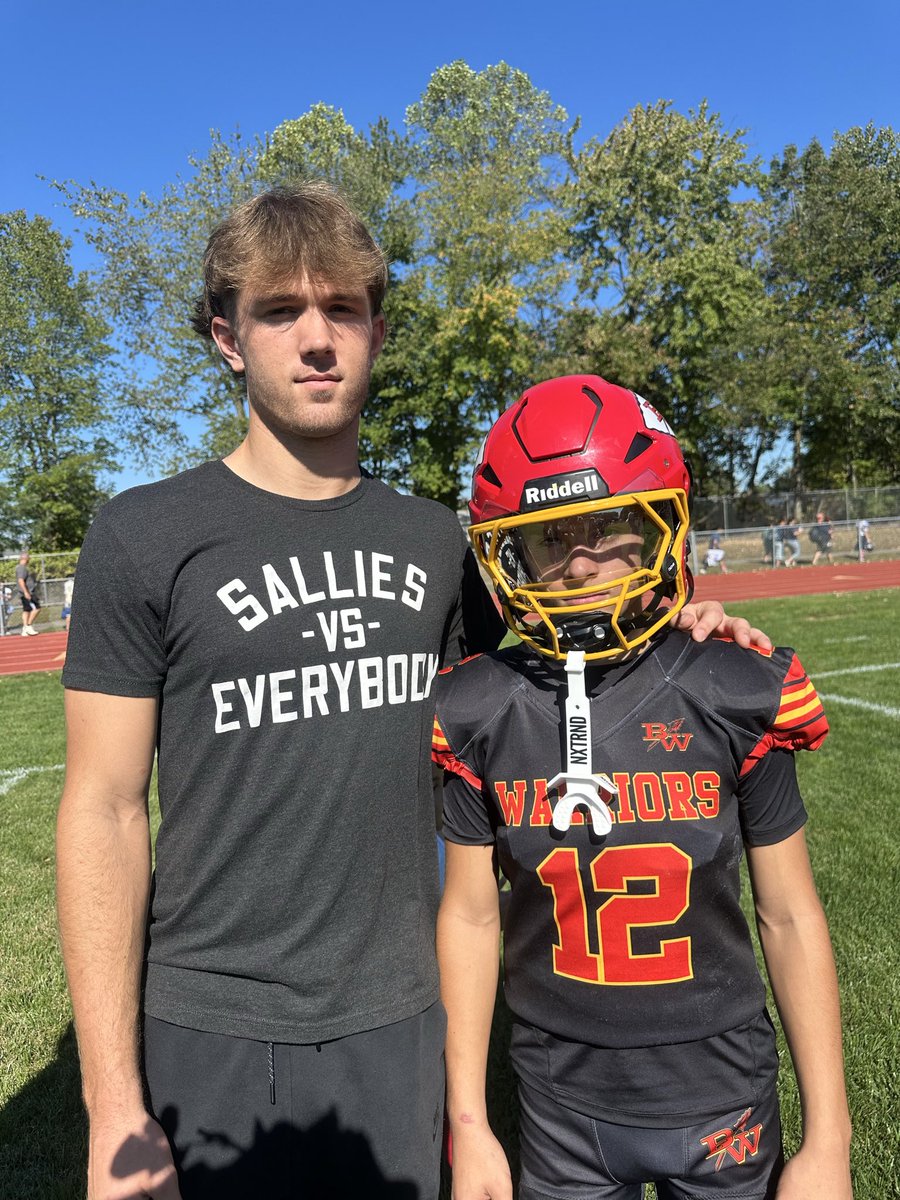 ERebyak's tweet photo. Bye week for me. Got to head home and watch my little brother @chase_sickler game today. They got the W! https://t.co/08hBweieUd