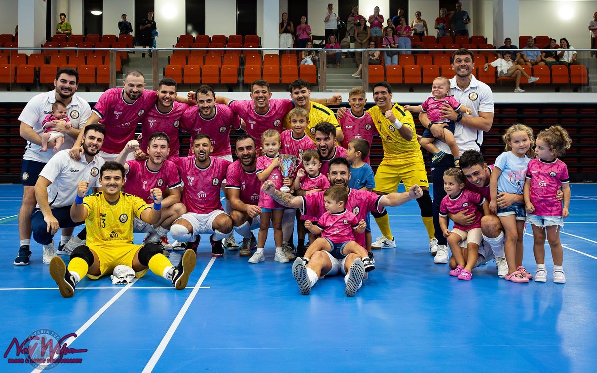 Full Time Result:

Bavaria 3-3 Europa FC 

The Pinks take it 5-4 on penalties.

An intense and entertaining game in front of a full house. Our season is up and running. We go again next weekend.

Goals:
⚽️ Clarke
⚽️ Ramirez
⚽️ Rodriguez 

#ThePinks | #BavariaFutsal 💕