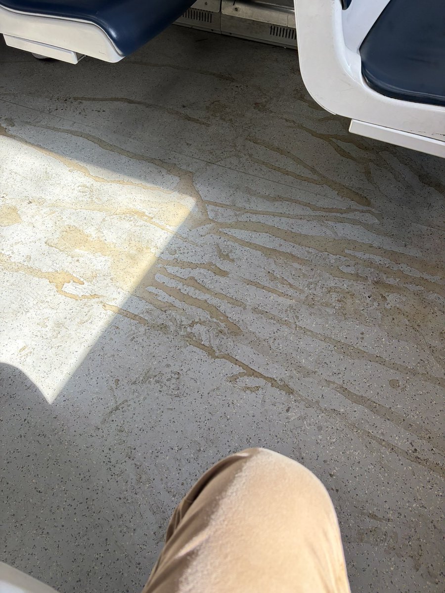 KyleYeh1's tweet photo. @TransLink Canada line train car 116 on its way to Waterfront. Clean up needed. https://t.co/F5K59wsb3W