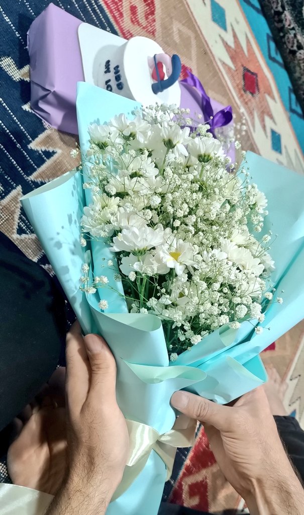 بستم چشامو تا باز آرزوت کنم✨
