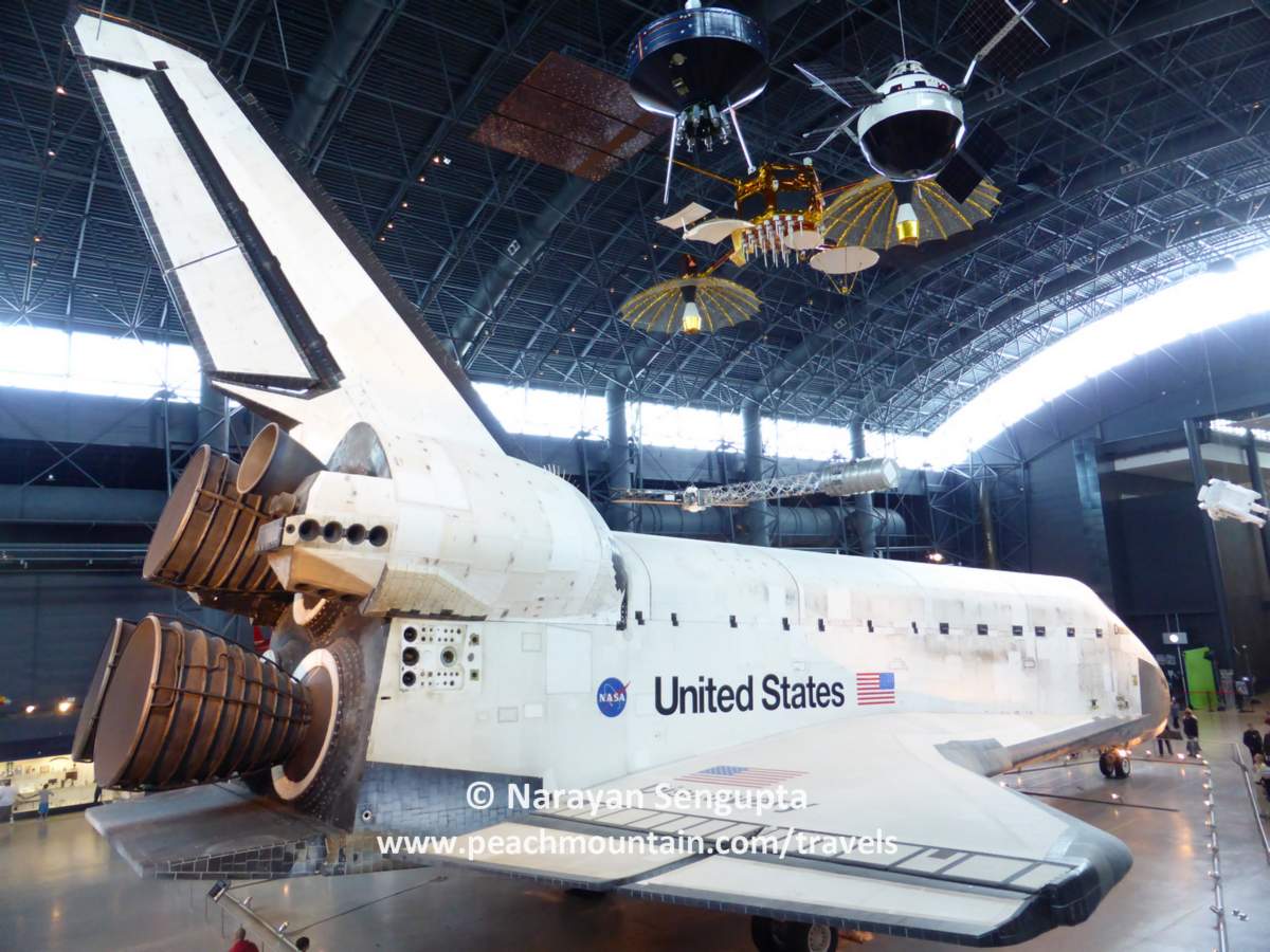 USAS_WW1's tweet image. #SpaceX #SpaceShuttle #NASA #DOGE The White House Oval Office, Sean Duffy, Ted Cruz and John Cornyn want to spend $150 to $200 million dollars moving Space Shuttle Discovery from the National Air and Space Museum to a new building in Houston. Why? Houston, we've got a problem.