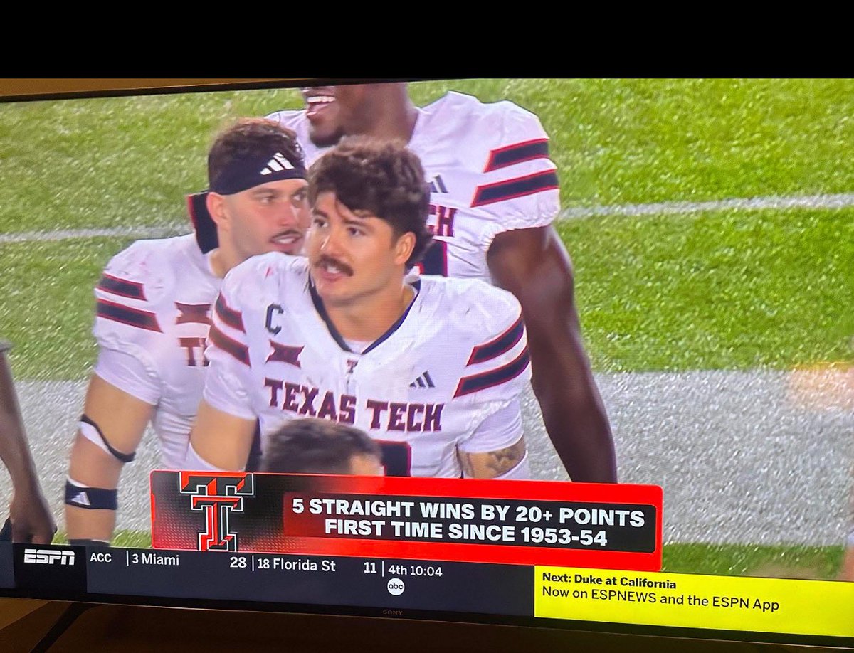 I think ⁦<a href="/Shanemgillis/">Shane Gillis</a>⁩ threw on a wig and went for a natty with his remaining eligibility