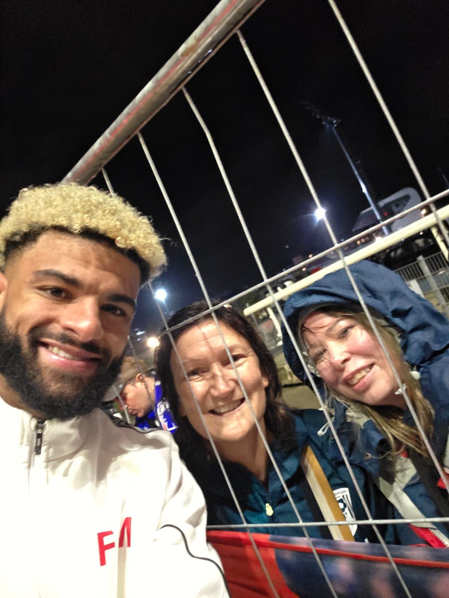 HeathHog73's tweet image. Two EXTREMELY happy girls ❤️❤️❤️