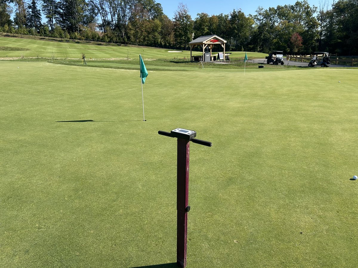 Fall <a href="/UnionLeagueGolf/">Union League Golf</a> #torresdale.  Ryegrass over seed of <a href="/Tahoma31Bermuda/">Tahoma 31</a>. Phase 2 maintenance coming along nicely, about 1/2 way complete! Golf conditions are first class! <a href="/ScottBordner/">Scott Bordner</a> <a href="/Mark_Schuhl/">Mark Schuhl</a>