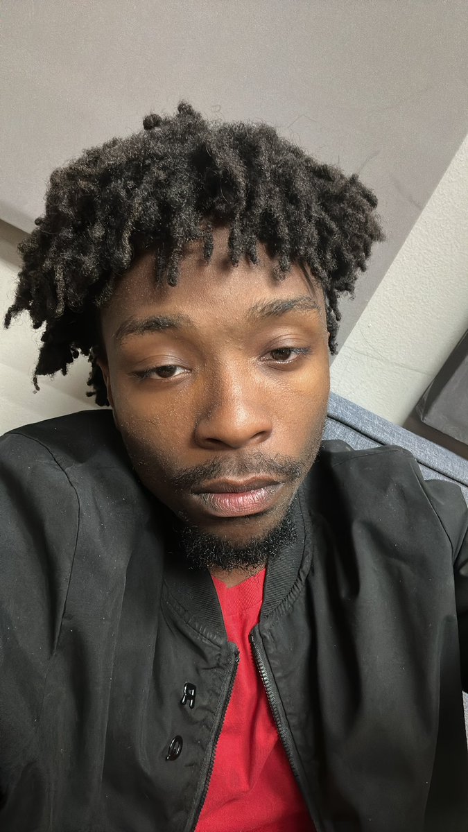 SincerelyMarq tweet media