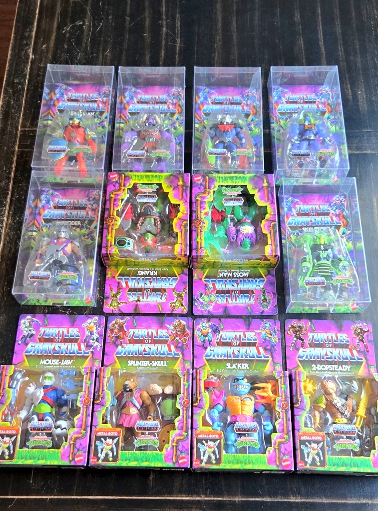 eric_flathers's tweet image. Thinning things out! Anyone interested these are MOC &amp;amp;MIB! Each carded figure has a case! Accepting offers! DM me
#TurtlesOfGrayskull #Motu #CHC