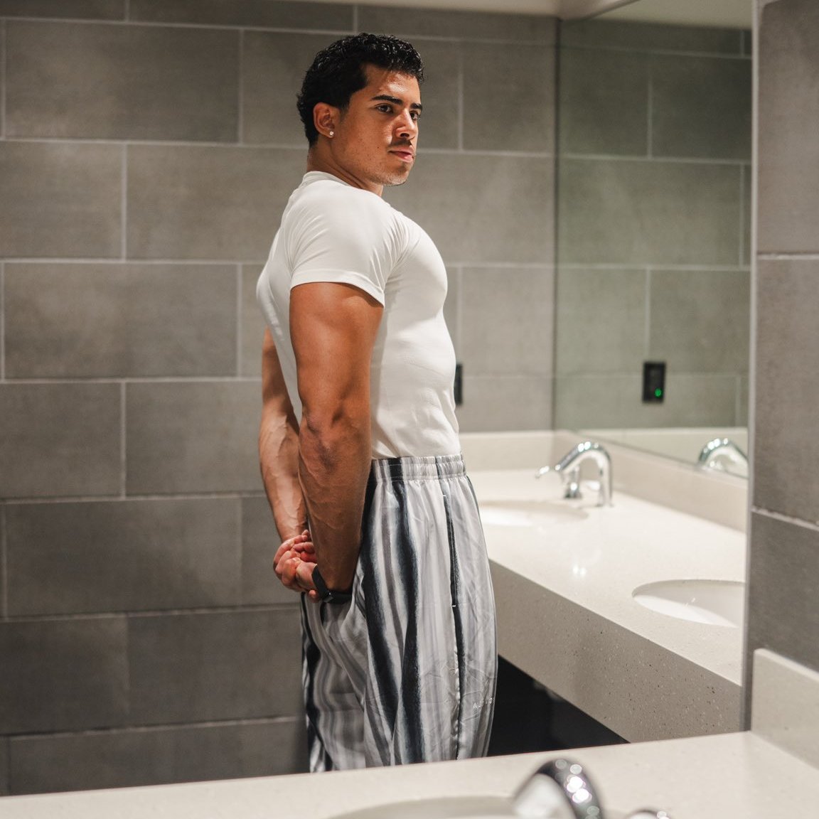 illustriousflex's tweet image. 