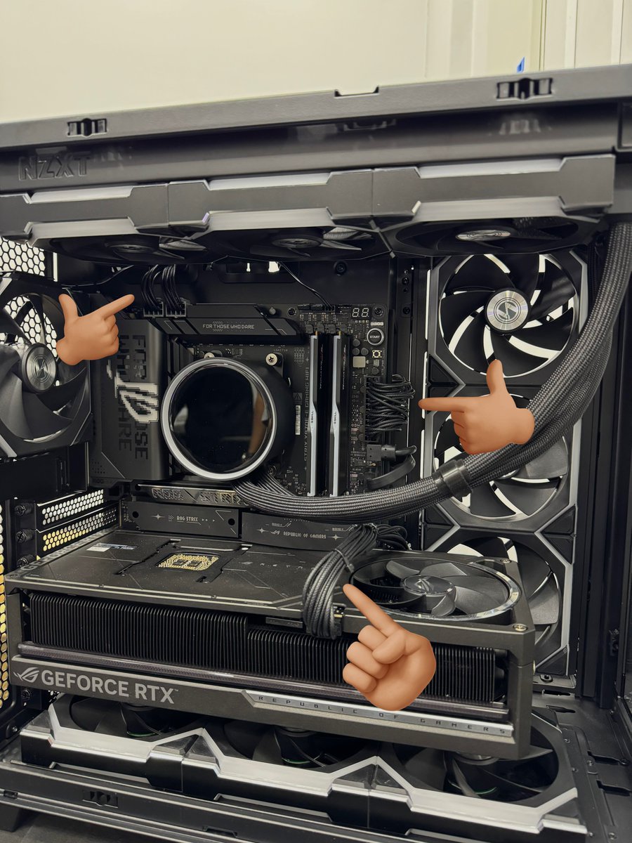 ALIENOx7's tweet image. Just installed CableMod RT-Series Pro ModMesh Sleeved 12VHPWR Stealth
build’s never looked cleaner🔥
@CableMod