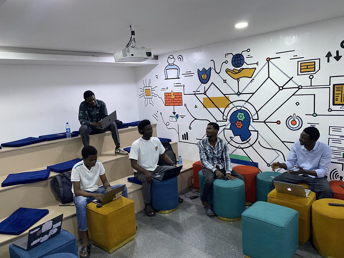 CommonChronicles tweet media