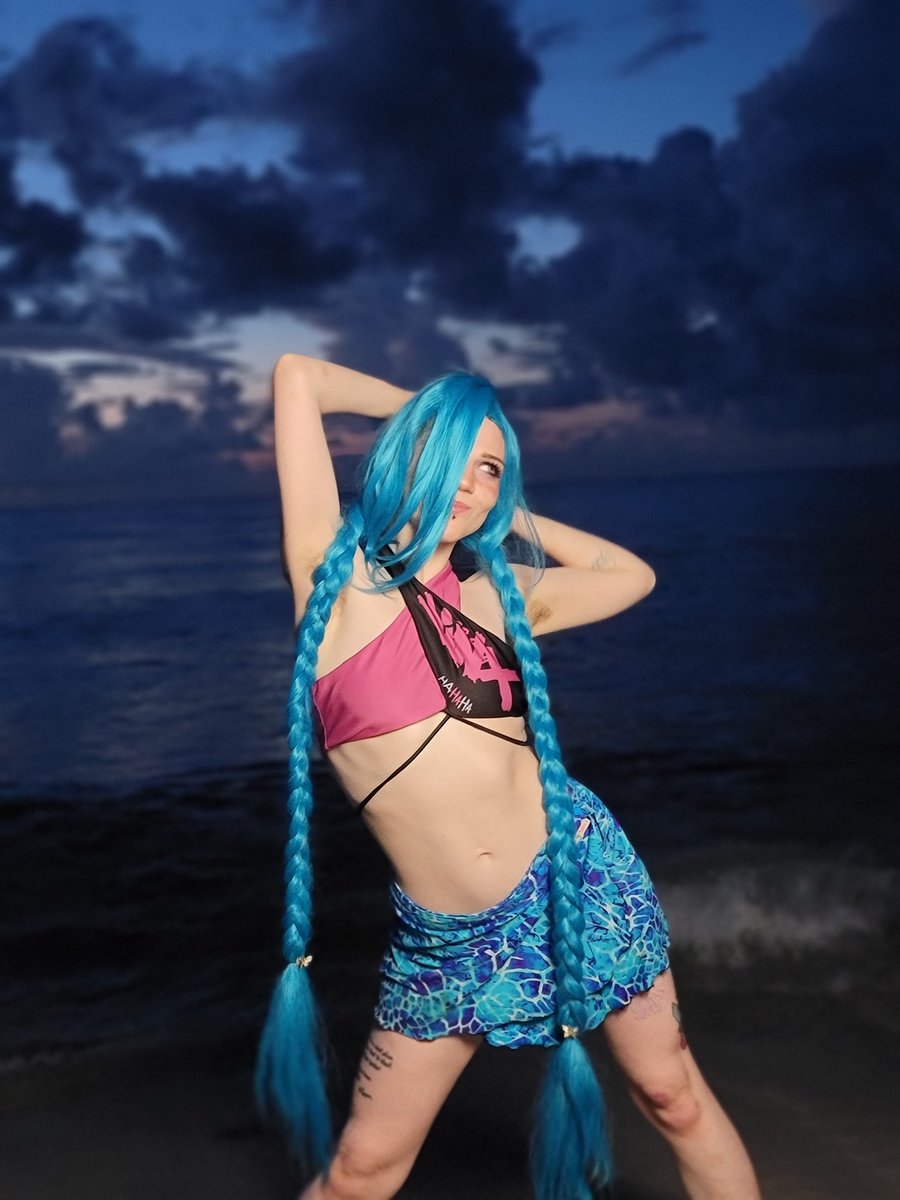 cassiecatnip's tweet image. follow me on @fansly for my full cosplay sets ^-^
fansly.com/CassieCadence?…