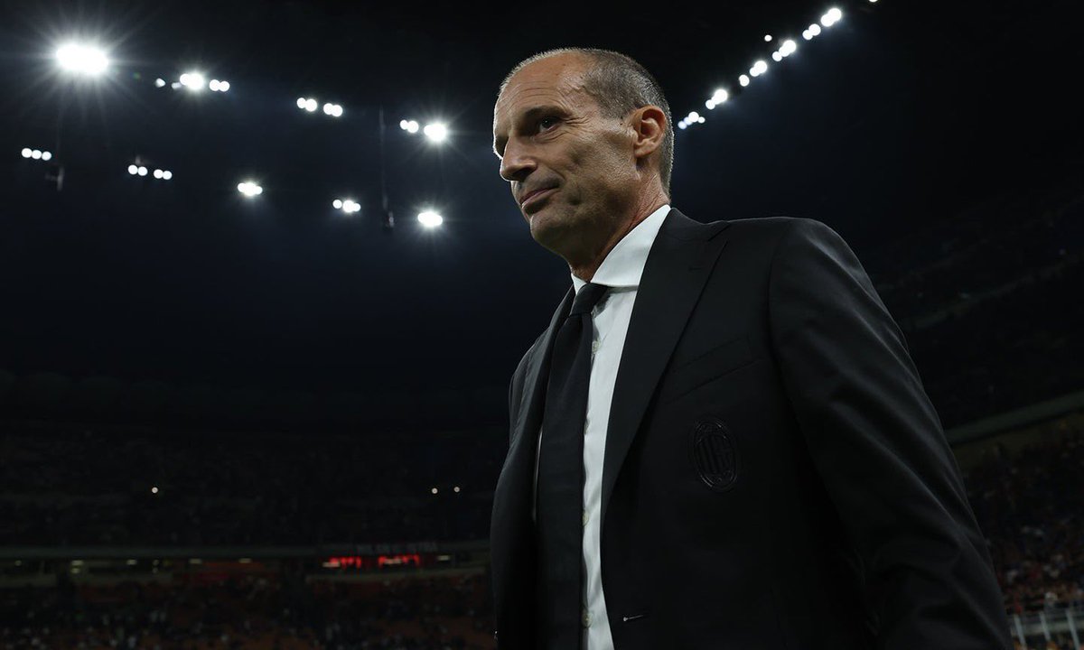 من الأعماق شكرًا اليغري ومن النوادر يتعثر ميلان وما يكون المدرب هو السبب

اللي عمله اليغري شيء عظيم جدًا ، فريق منظم وصلب وحاضر بشخصيه عظيمه

واستبق هو الاحداث وكرر ان الفريق راح يمر بفترات صعبه ايًا كانت الاسباب واليوم كان مثال

شكرًا اليغري وبحول الله نفرح معك نهاية الموسم ❤️