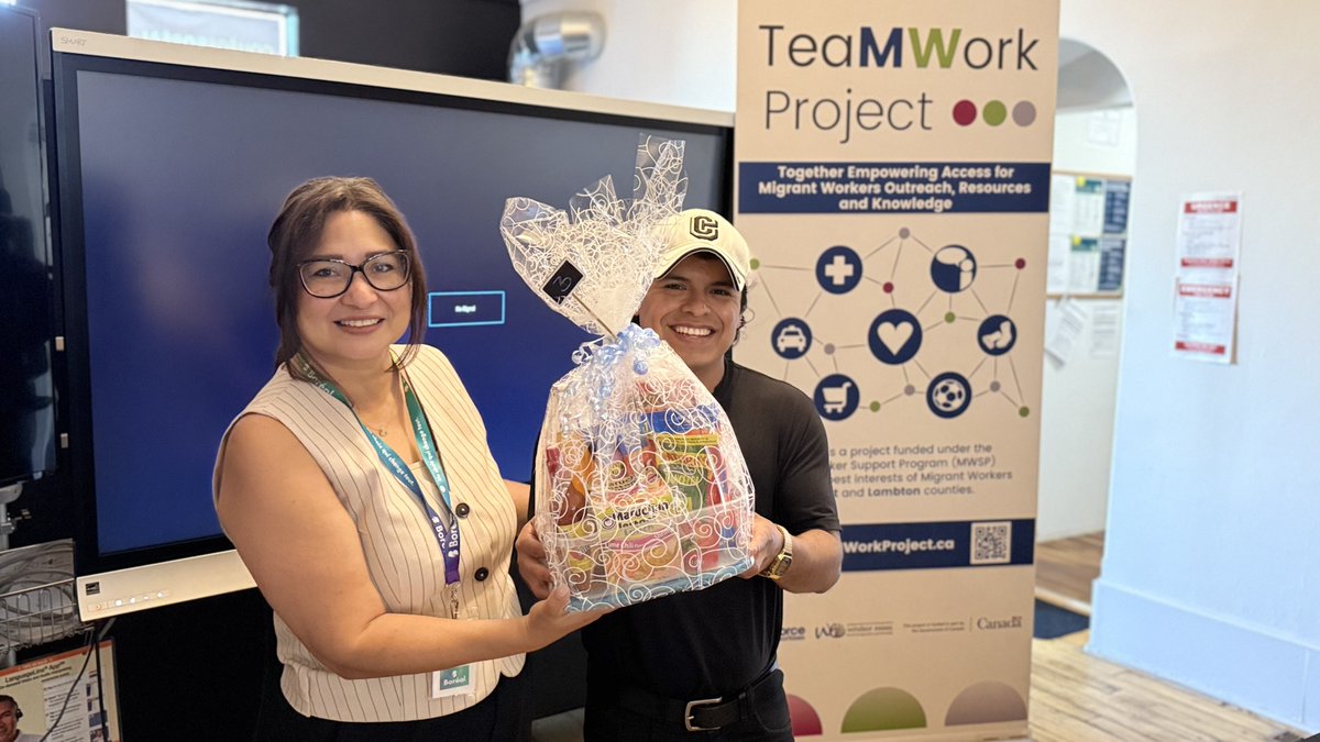 TeamworkMWSP's tweet image. Today at the end of the Domino Tournament hosted by Collège Boréal in Municipality of Chatham-Kent the TeaMWork project was invited to share information with temporary foreign workers from #Guatemalaand #Mexicoabout their rights while they live and work in #Canada It was a great…