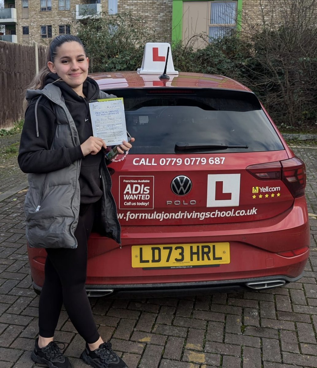 FJdriving's tweet photo. 🚨 PASS ALERT 🚨 

Huge Congrats to Rach, who passed her Manual Driving Test on 30/12/2024 at Morden DTC 💥

Rach, brushed off the Pre Test nerves, to secure her pass at the first attempt, with 6 Driver Faults 🐐

Good Skills 🤌🏻 https://t.co/Q33hNFaHZH