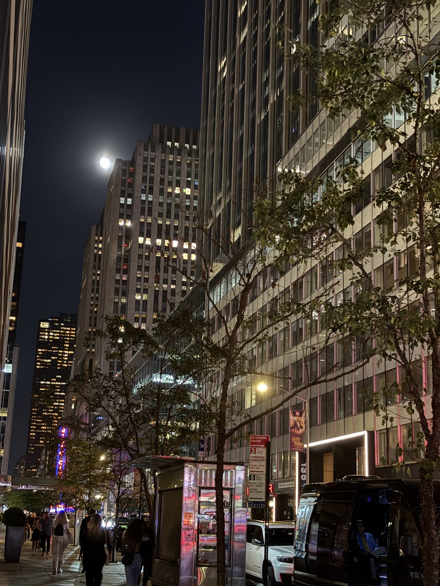 Stimulate your brain and creativity by expanding your horizons. See a play, concert, art exhibit, dance performance. Hear a book or poetry reading. Read a real book (not digital). Send a handwritten note to someone.
#NewYorkCity.