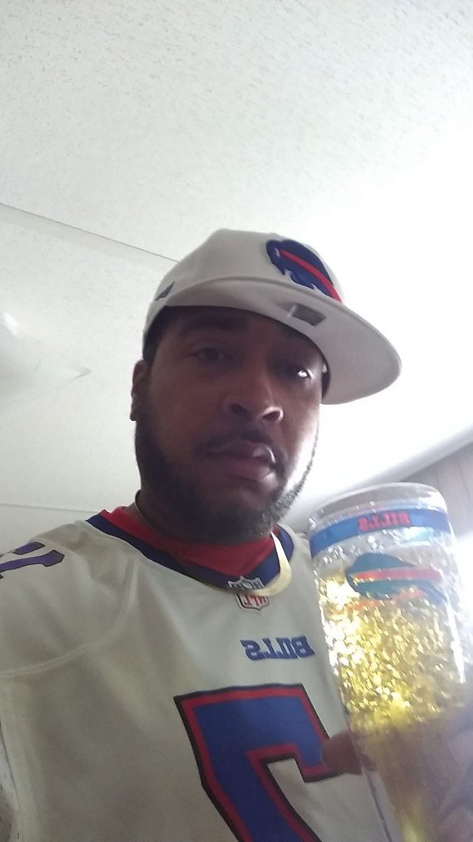 Kbizzle115 tweet media