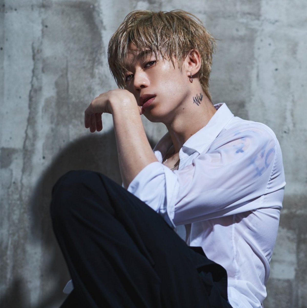 この服を着てるシロセ(くん)も見てほしい #SHIROSE #WHITEJAM