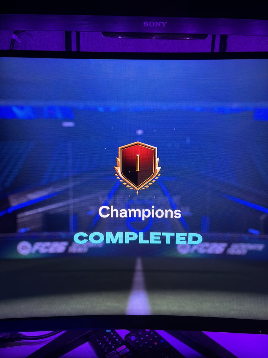 FCBOOSTINGCHAMP's tweet image. 🔥 Rank 1s are FLYING in — currently 105-0 in Champs 😤
Haven’t lost a single game this weekend! 💯

⚽ Dominating every weekend
🎮 Played by the best pros

Lock in now before spots vanish 👇📩
#FC26 #FUTChamps #Rank1 #UltimateTeam