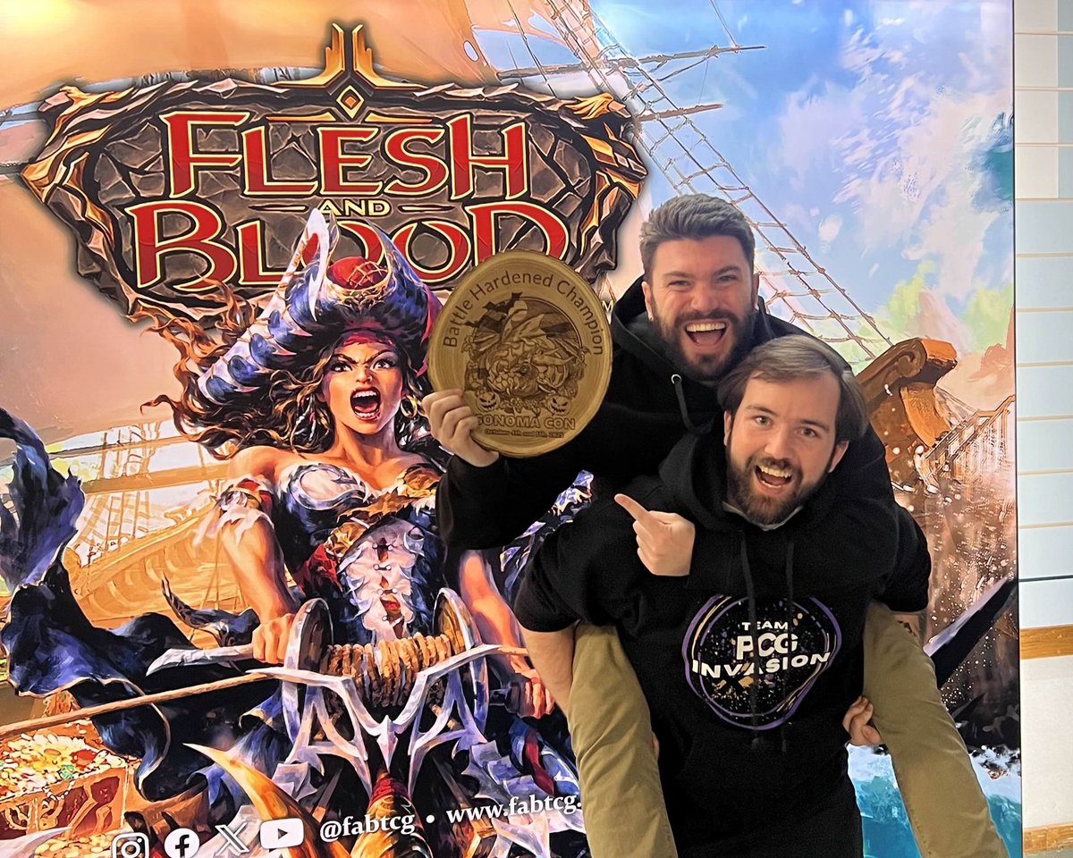 MajiinBae tweet media