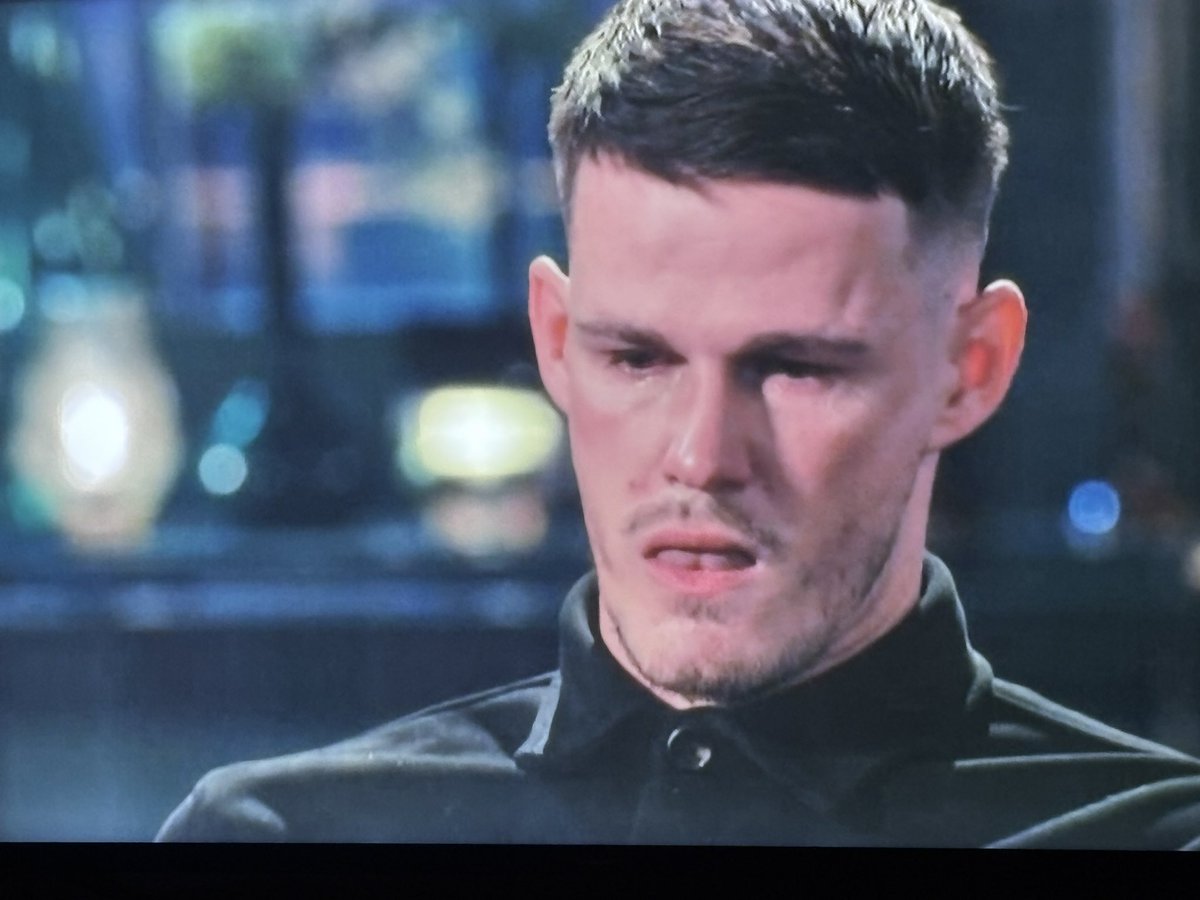 IndeedItsMark's tweet photo. Sorry I don’t buy the tears. He’s just trying to engender sympathy

Actions speak louder than words. And basically he’s been cruel to Nelly

If this is him liking Nelly. Loving Nelly. God help Nelly if he doesn’t like her

Even his peers in the room don’t believe him.

#MAFSUK https://t.co/nIWE1rik2x