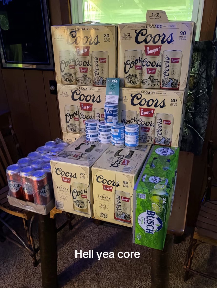 BinBrosCo's tweet image. 4 Hours 2 Homies… Are You Getting it Done?

Customizable Metal Lip Pillow Tins📦🇺🇸
 
 #meme #upperdecky #twitch #viral #binbros