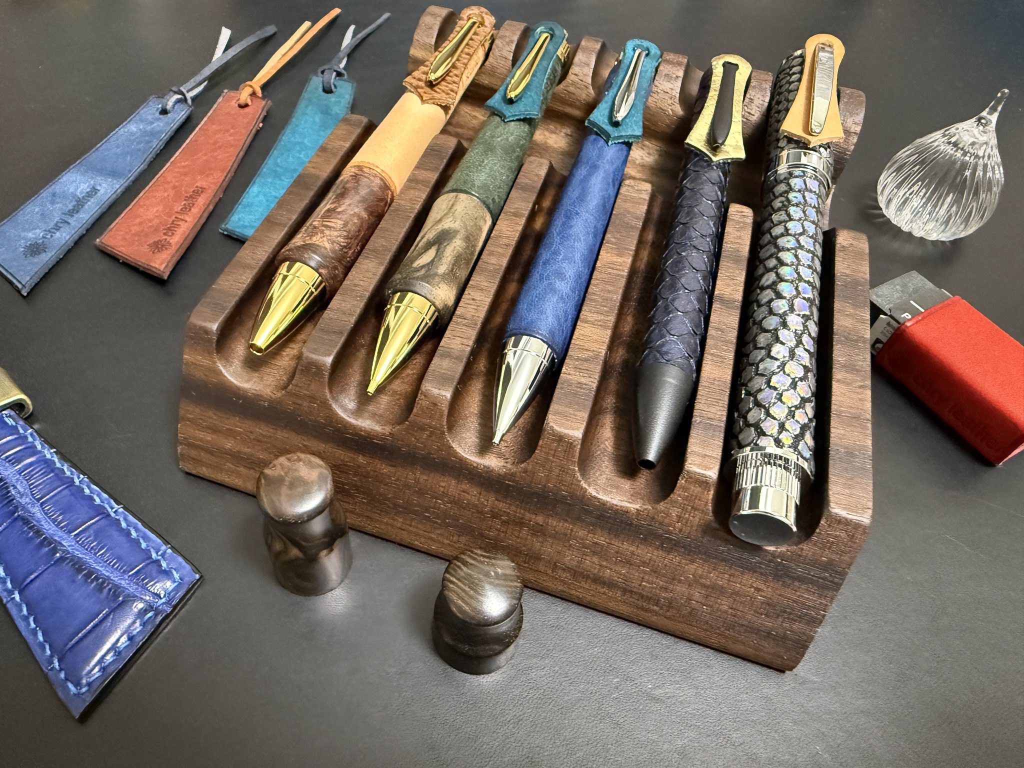 菊 (@chry_leather) / X