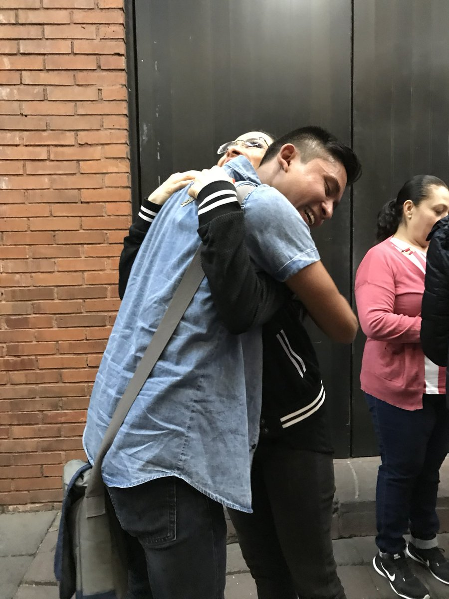 JJVitales's tweet image. Todos mis votos desde que inició La Casa de los Famosos, fueron para ella. 

Misma casa donde me enteré que no le gustan los abrazos, pero a mí me dio uno muy cálido @DalilahPolanco 

#TeamDalilah #Daylor #ChingazoDeBesos
#LaCasaDeLosFamososMx
#TodaCDPelucheconDalilah