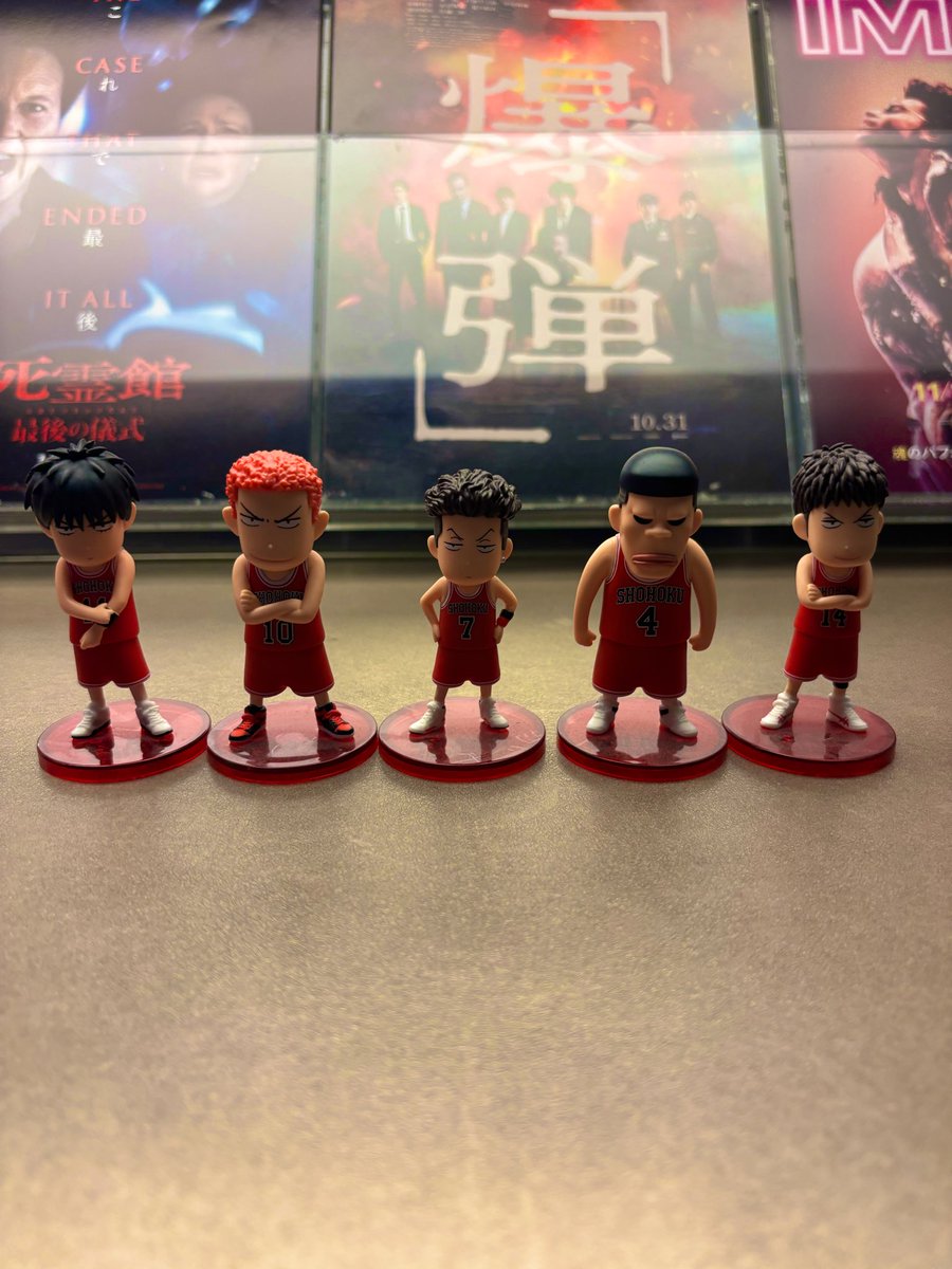 FYORFvYugpZSCqw's tweet photo. 感動したぁ😭
何度見ても泣ける😭
むしろ見るたびに泣くとこ増えてる😭
カッコいいな本当。
これは映画じゃない。
「湘北高等学校×山王工業高校戦」
なんだ🔥
ちゃんと🎫持って試合観に行きました!
バスケがしたいぃ〜🏀
#ThefirstSLAMDUNK
#LOVEROCKETS
#第ゼロ感 https://t.co/VaRMXgPqjO