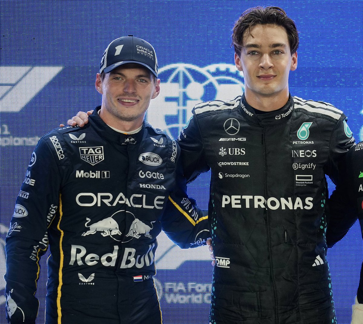 F1GuyDan's tweet image. 🤯 The only 2 drivers who have outqualified BOTH McLarens more than once in 2025...

• Max Verstappen (x8)
• George Russell (x3)

😳 The only 2 non-McLaren drivers to win races in 2025...

• Max Verstappen (x4)
• George Russell (x2)

They've been superb this season.
