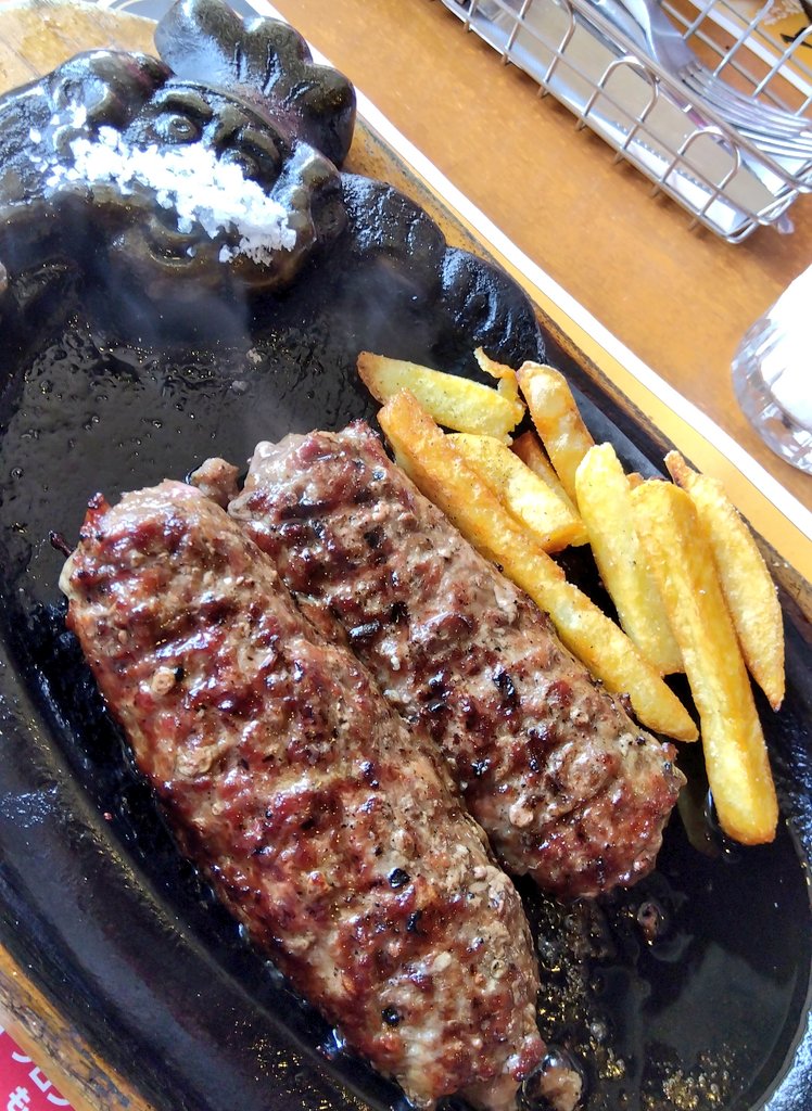 QezeHoXyuWrcQtS's tweet image. #ハンバーグランチ
#ブロンコビリー