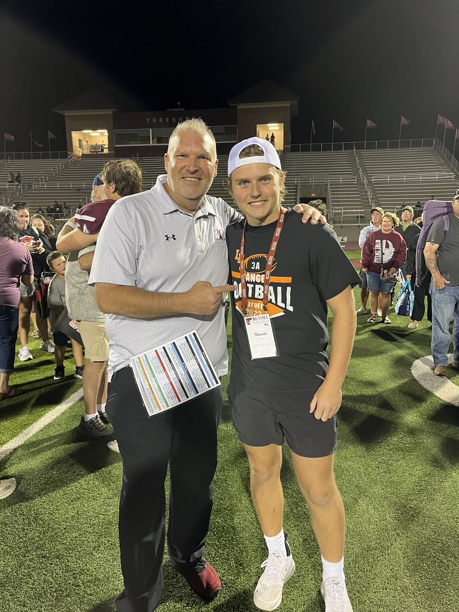 Thank you to <a href="/jwlawson1/">Coach Lawson</a>, <a href="/TheTerryCook/">Coach Terry Cook</a>, and <a href="/Threshers_FB/">Bethel College FB</a> for hosting me this weekend! Roll On!
<a href="/TupperCoach/">Dustin Tupper</a>