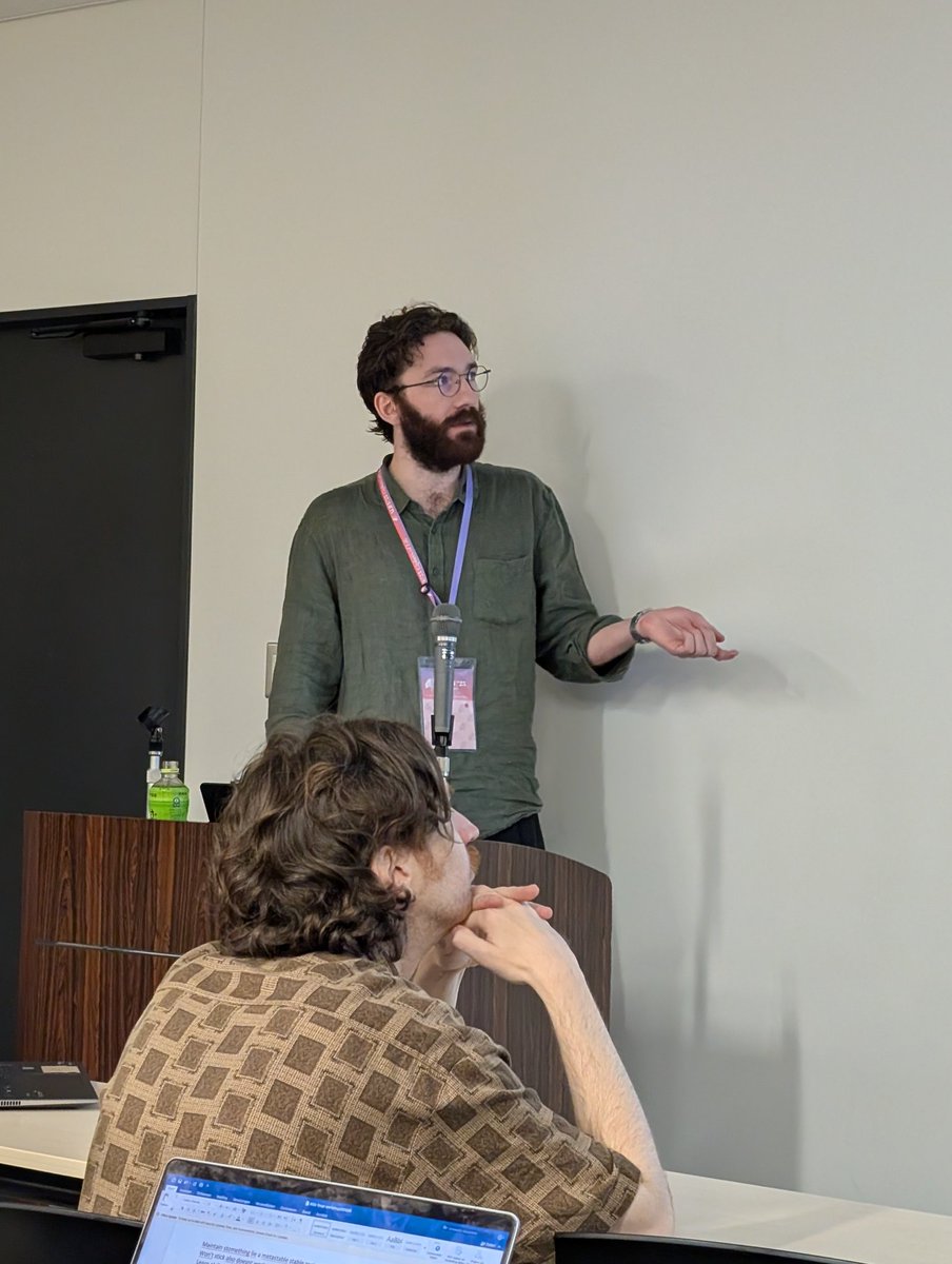 HirokiSayama's tweet image. Benjamin Gaskin discusses intelligence as a symbolic-dynamical constraint
Nice to see reference to Howard Pattee's work
#ALIFE2025 #TONAL2025
@ALifeConf