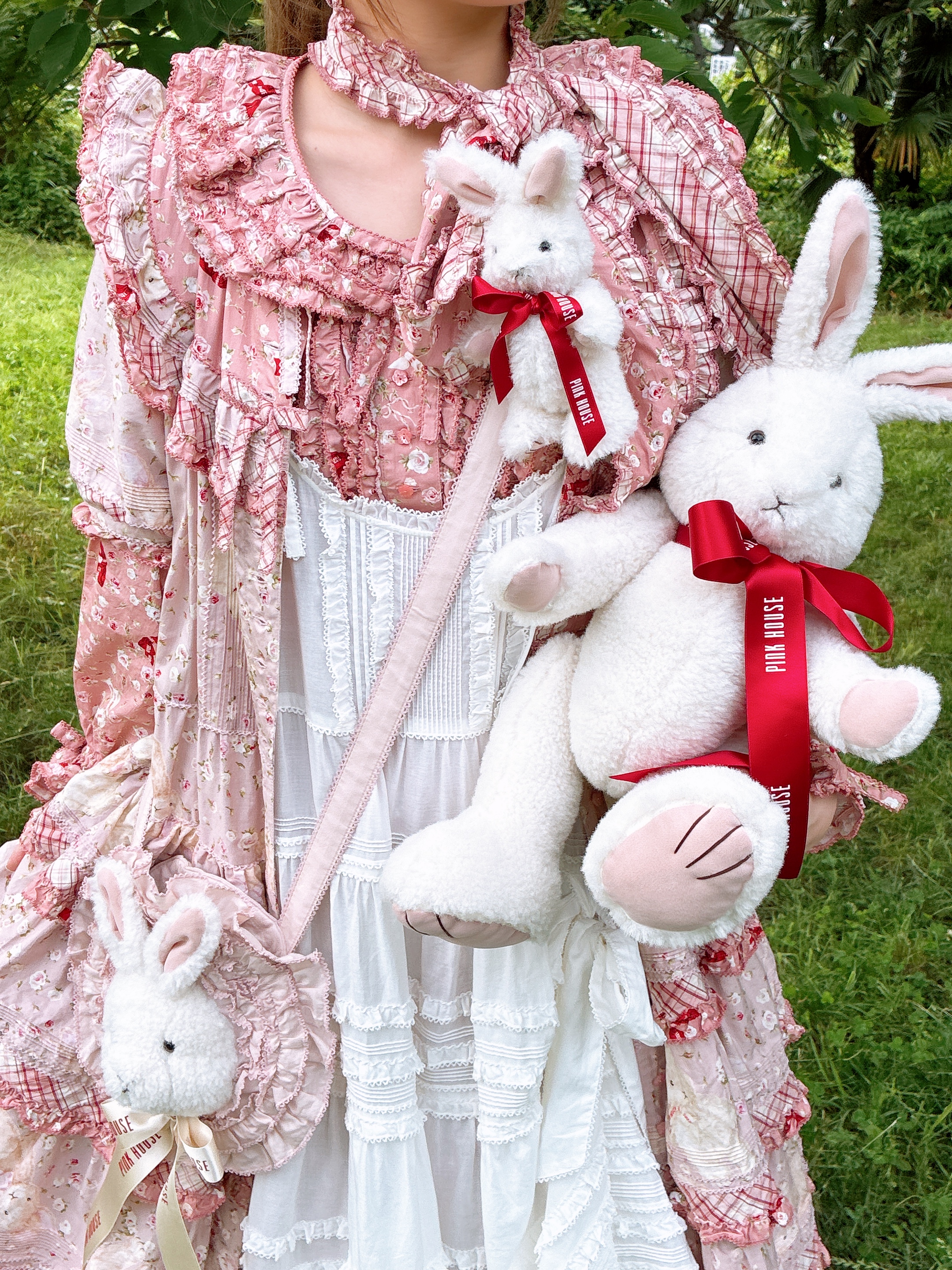 PINK HOUSE (@pinkhouse_staff) / X