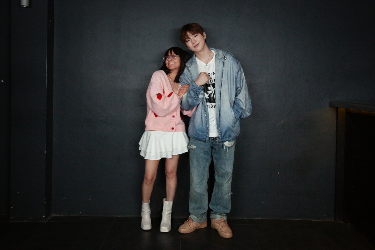 sahel_gr's tweet image. After 8 years of waiting, I finally saw Kang Daniel.
He’s been my comfort, my strength, and my constant light through every season. I’m thankful that we exist in the same lifetime. 💫

Forever my home, Daniel. ❣️

#act_new_episode_mexico
#kangdaniel_in_mexico
#mexicolovesdaniel