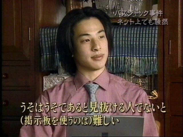 星さんの意見に賛同

別垢作って
「はじめまして！初心者です！教えて下さい！」ってやるクセ強過ぎなオッサンもいるしね

そーいうやつはテイカー思考の搾取してやろうと近寄ってくるクズだから関わらないし、リプも厳しくなる